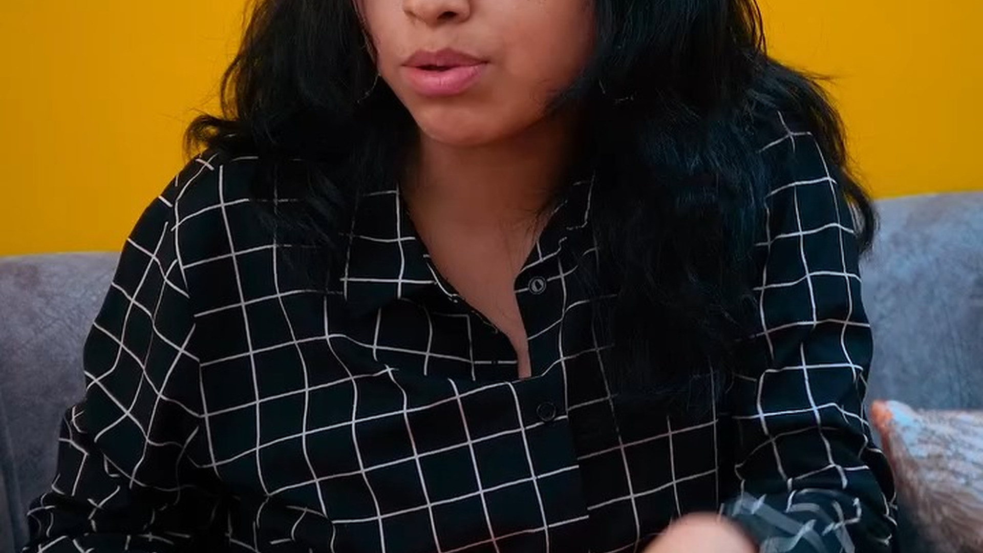 H0001009 Hijo defiende su madre por el mal trato que le part2