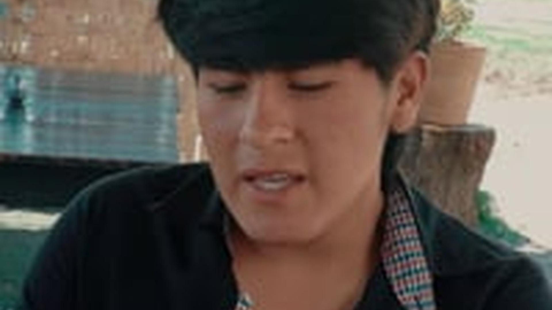 H0001009_Su madre lo botó de su casa por que su hijo hizo_part2